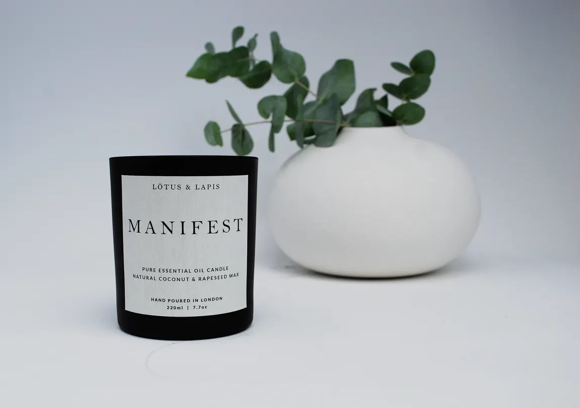 Manifest Aromatherapy Candle - Lotus & Lapis - Image 9