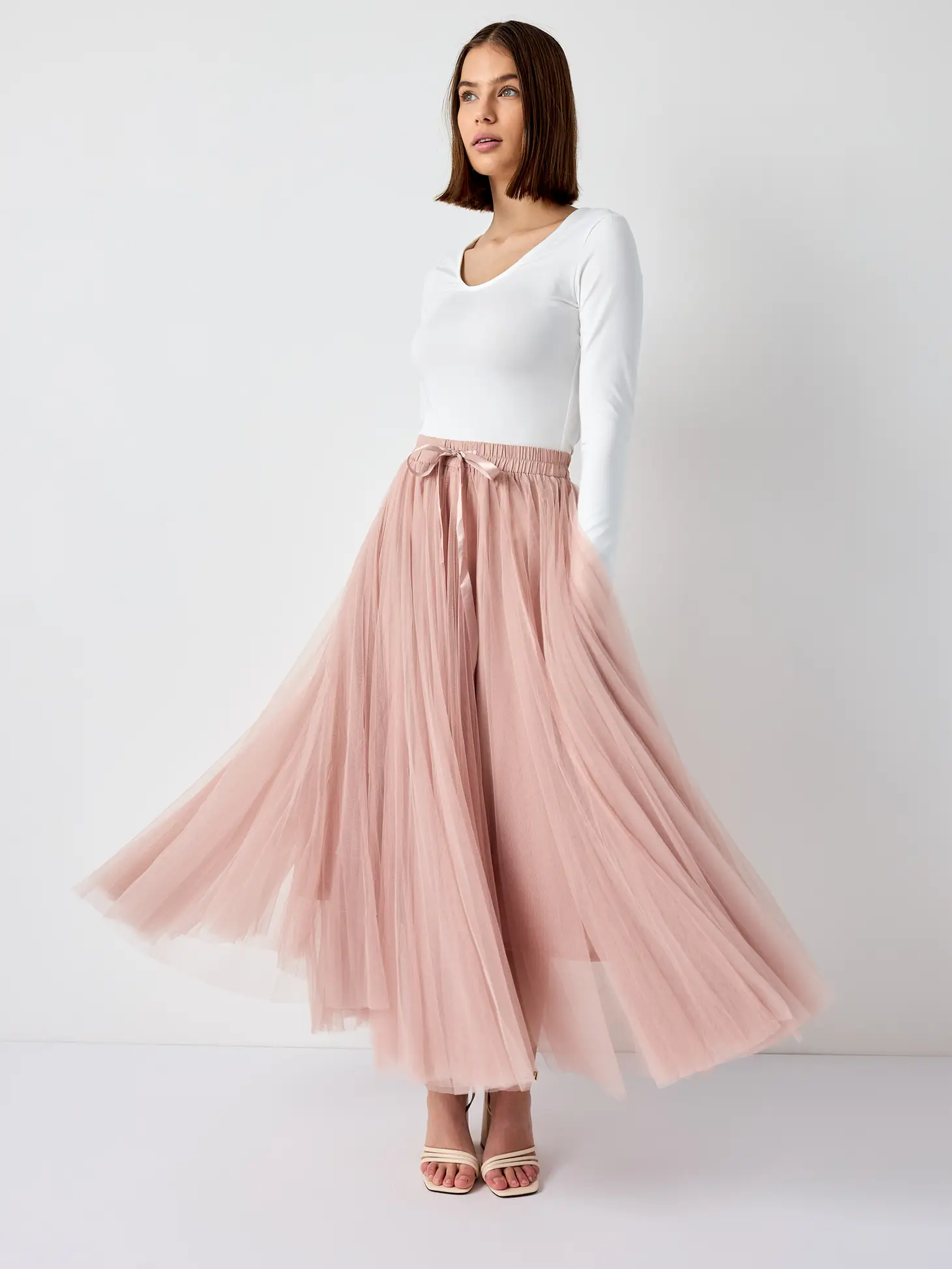 Aria Tulle Skirt - Image 9